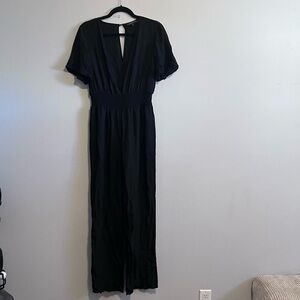 Dynamite Flutter Sleeve VNeck Linen Textured Full Pant Jumpsuit - Small in Black